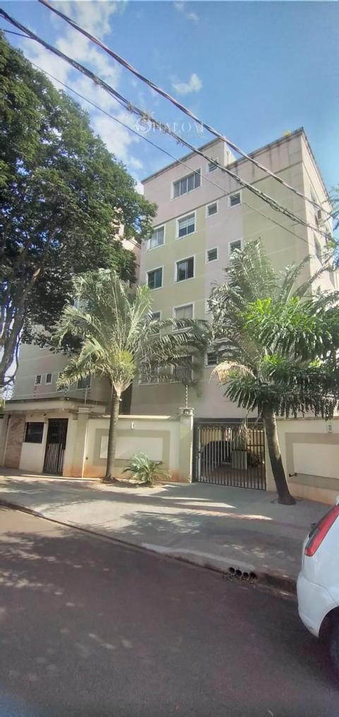 Venda | Apartamento com 75,00 m², 2 dormitório(s), 1 vaga(s). Zona 03, Maringá